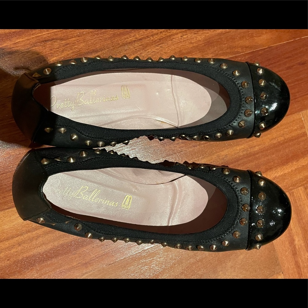 Pretty Ballerinas size 7 leather ballerina flats with studs - Picture 2 of 3